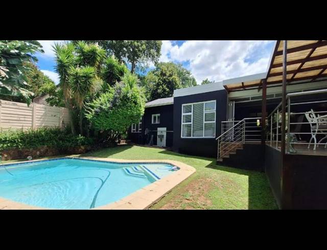 4 BEDROOM HOUSE FOR SALE IN BORDEAUX